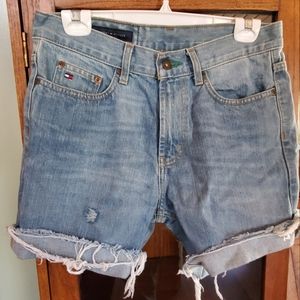 Tommy Hilfiger boyfriend jeans